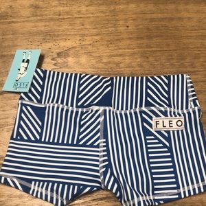 Fleo Linear Lust - Small